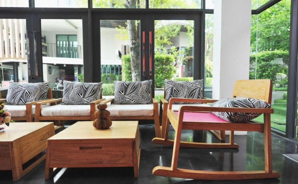 Eco Moment Beach Resort Phetchaburi Extérieur photo